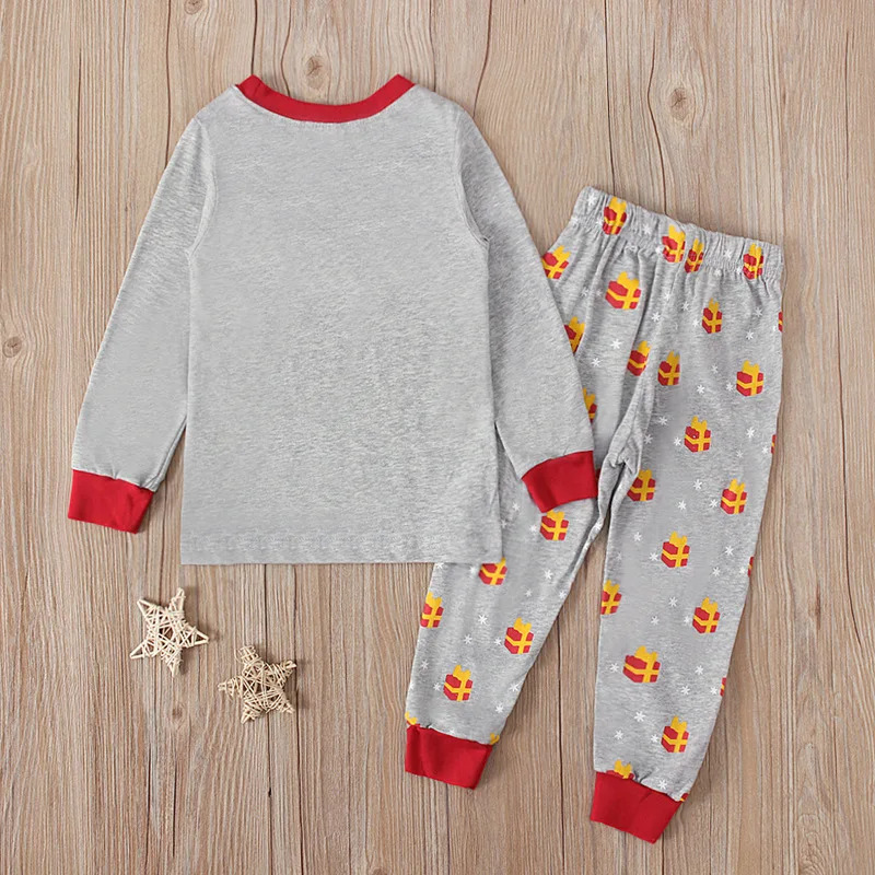 Pigiama per bambini con stampa - Baby Clothing Set recensione e prezzo