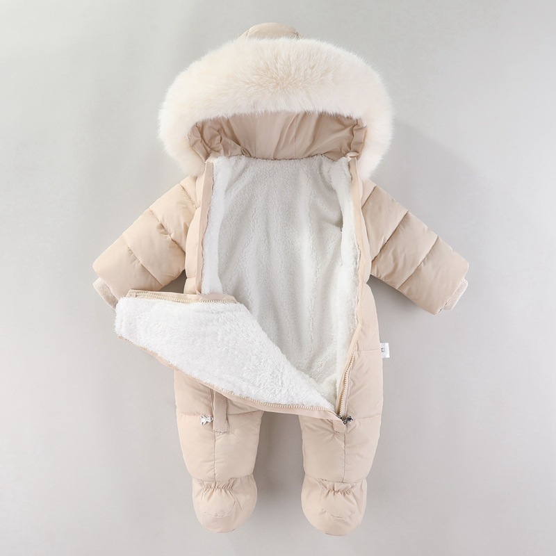 Pagliaccetto invernale per neo - Baby Clothing Winter recensione e prezzo